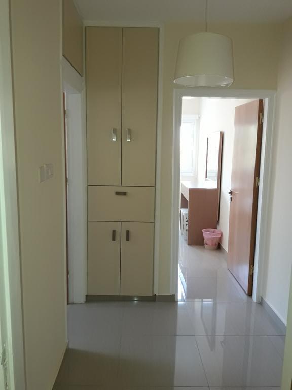 32 Hill Court Apartamento Larnaca Exterior foto