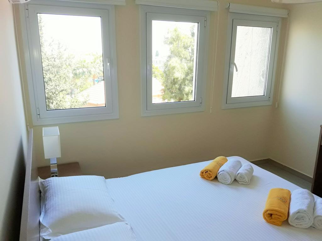 32 Hill Court Apartamento Larnaca Exterior foto